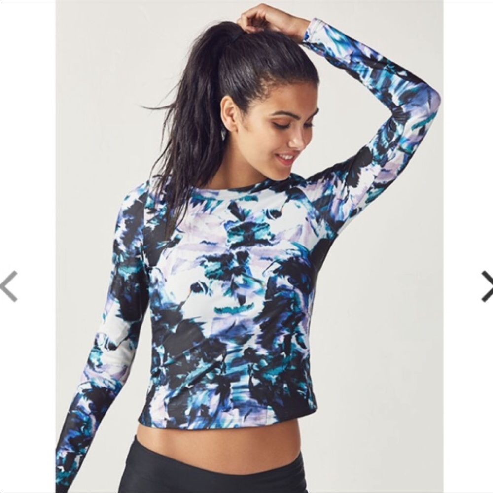 Fabletics Mina Criss-cross Rash guard size XS - Picture 10 of 10